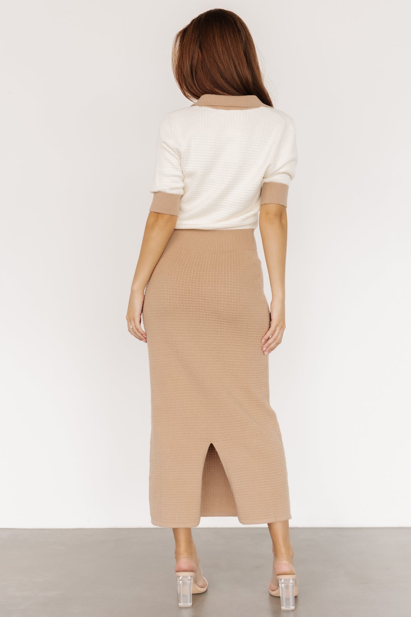 Gwendolyn Collared Midi Dress | Taupe + Off White