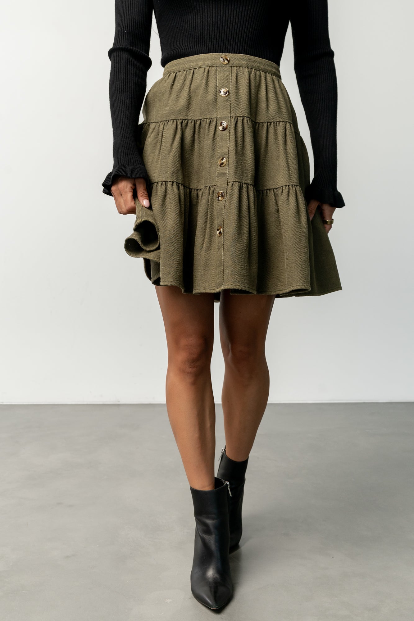 Ebba Short Skirt | Olive