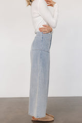 Emmi Mid Rise Wide Leg Jeans | Light Wash - Baltic Born