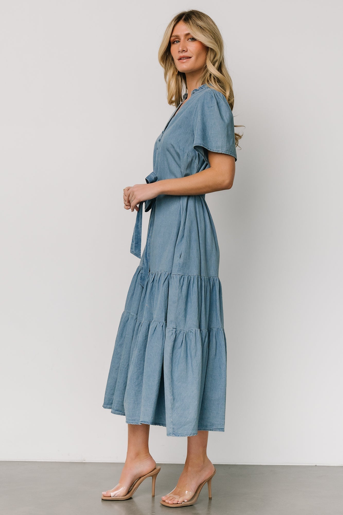 Lisa Midi Dress | Chambray - Baltic Born